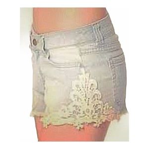 GRG Shorts The perfect summer Shorts, lace appliqué denim shorts Size 1